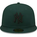 czapki-plana-zielony-dopasowany-59fifty-league-essential-new-york-yankees-mlb-new-era