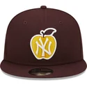 czapki-plana-czerwony-snapback-granate-9fifty-ny-apple-new-york-yankees-mlb-new-era