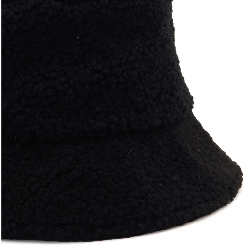 wiadra-czarny-bucket-negro-core-winter-puma