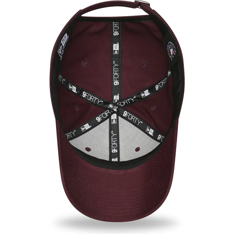 czapki-curva-czerwony-tasma-regulowana-granate-9forty-league-essential-new-york-yankees-mlb-new-era