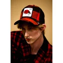 czapka-trucker-czerwona-i-czarna-biedronka-lady-plaidy-bug-the-farm-od-goorin-bros