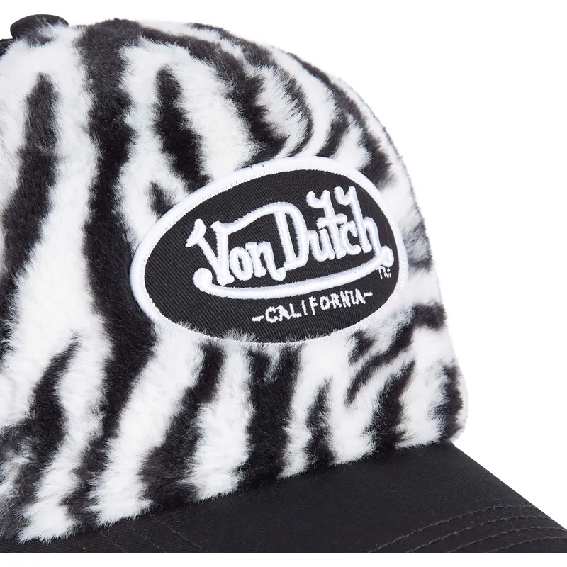 czapki-curva-czarny-snapback-von-dutch