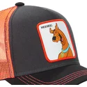czapka-trucker-czarna-i-pomaranczowa-scooby-doo-heehee-hee-od-capslab