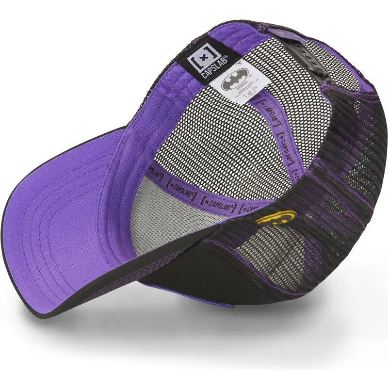 czapki-curva-czarny-snapback-batman-dc-comics-capslab