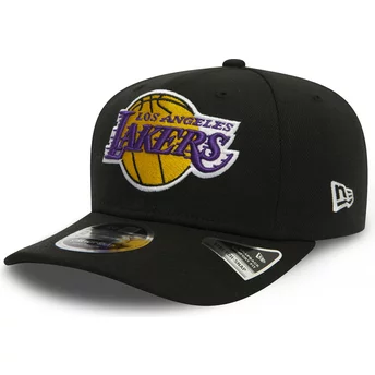 Czarna, zakrzywiona czapka snapback 9FIFTY Stretch Snap z logo Los Angeles Lakers NBA od New Era