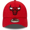 czapki-curva-czerwony-tasma-regulowana-9forty-shadow-tech-chicago-bulls-nba-new-era