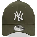 zielona-zakrzywiona-czapka-dopasowana-39thirty-league-essential-new-york-yankees-mlb-od-new-era