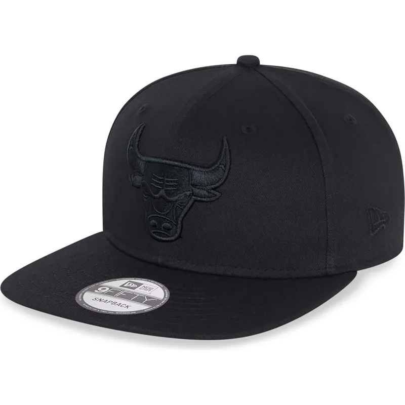 czarna-plaska-czapka-snapback-z-czarnym-logo-9fifty-chicago-bulls-nba-new-era