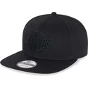 czarna-czapka-z-daszkiem-typu-snapback-z-czarnym-logo-9fifty-los-angeles-lakers-nba-od-new-era