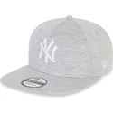 czapka-plaska-jasnoszara-snapback-9fifty-jersey-medium-new-york-yankees-mlb-new-era