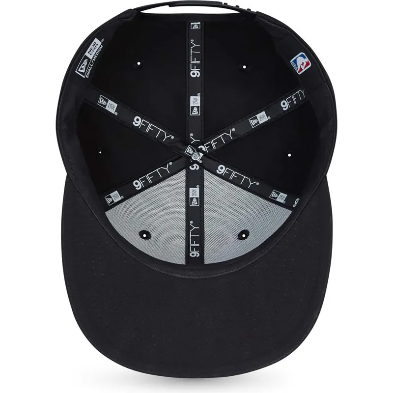 czarna-plaska-czapka-snapback-9fifty-essential-los-angeles-lakers-nba-new-era