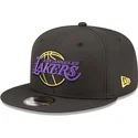 czarna-czapka-z-plaskim-daszkiem-snapback-9fifty-neon-pack-los-angeles-lakers-nba-od-new-era