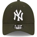 czapki-curva-zielony-tasma-regulowana-9forty-the-league-melton-new-york-yankees-mlb-new-era