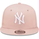 czapki-plana-roz-snapback-9fifty-league-essential-new-york-yankees-mlb-new-era