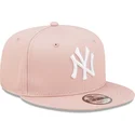 czapki-plana-roz-snapback-9fifty-league-essential-new-york-yankees-mlb-new-era