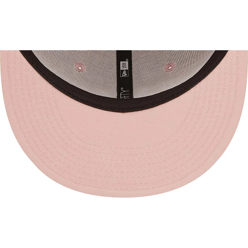 czapki-plana-roz-snapback-9fifty-league-essential-new-york-yankees-mlb-new-era