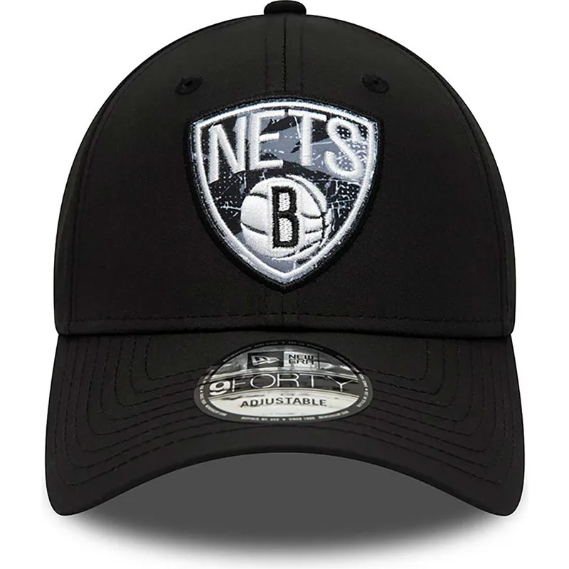 czapki-curva-czarny-tasma-regulowana-9forty-print-infill-brooklyn-nets-nba-new-era