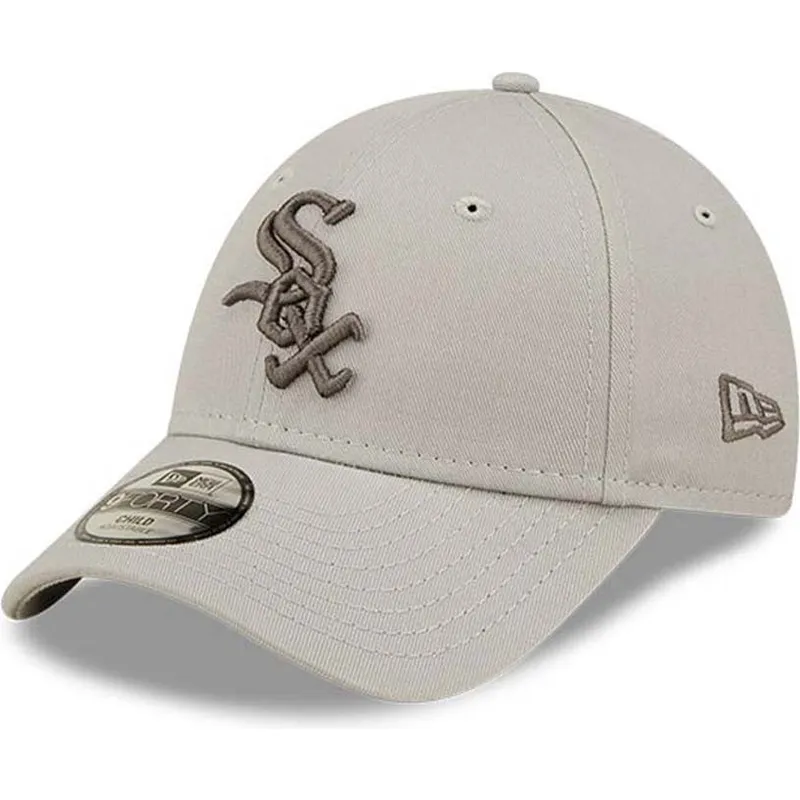 czapki-curva-bezowy-tasma-regulowana-dla-dziecka-9forty-league-essential-chicago-white-sox-mlb-new-era czapki-curva-bezowy-tasma-regulowana-dla-dziecka-9forty-league-essential-chicago-white-sox-mlb-new-era