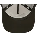 czarna-i-biala-czapka-trucker-los-angeles-a-frame-us-state-wordmark-marki-new-era
