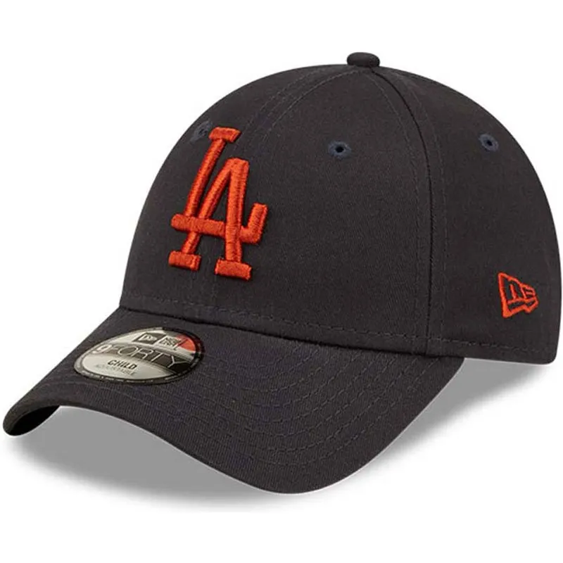 czapki-curva-granatowy-tasma-regulowana-dla-dziecka-marron-9forty-league-essential-los-angeles-dodgers-mlb-new-era czapki-curva-granatowy-tasma-regulowana-dla-dziecka-marron-9forty-league-essential-los-angeles-dodgers-mlb-new-era