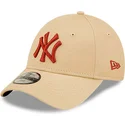 czapki-curva-bezowy-tasma-regulowana-dla-dziecka-marron-9forty-league-essential-new-york-yankees-mlb-new-era