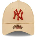 czapki-curva-bezowy-tasma-regulowana-dla-dziecka-marron-9forty-league-essential-new-york-yankees-mlb-new-era
