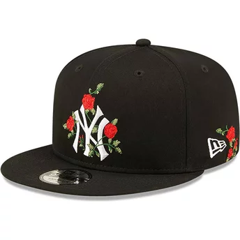 Czarna płaska czapka snapback 9FIFTY Flower od New York Yankees MLB od New Era