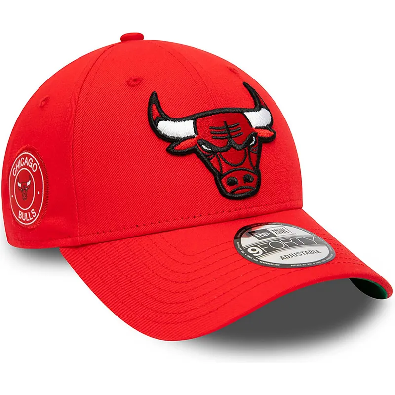 czapki-curva-czerwony-tasma-regulowana-9forty-team-side-patch-chicago-bulls-nba-new-era