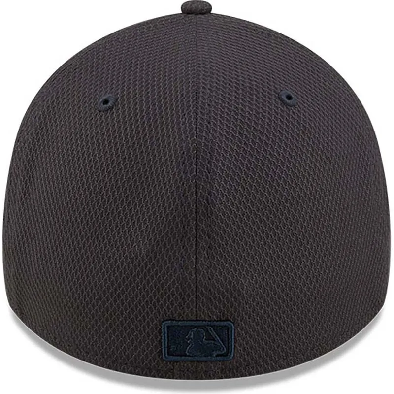 czapki-curva-granatowy-dopasowany-39thirty-diamond-era-new-york-yankees-mlb-new-era