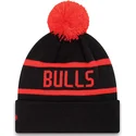 czarna-i-czerwona-czapka-z-pomponem-cuff-jake-chicago-bulls-nba-od-new-era