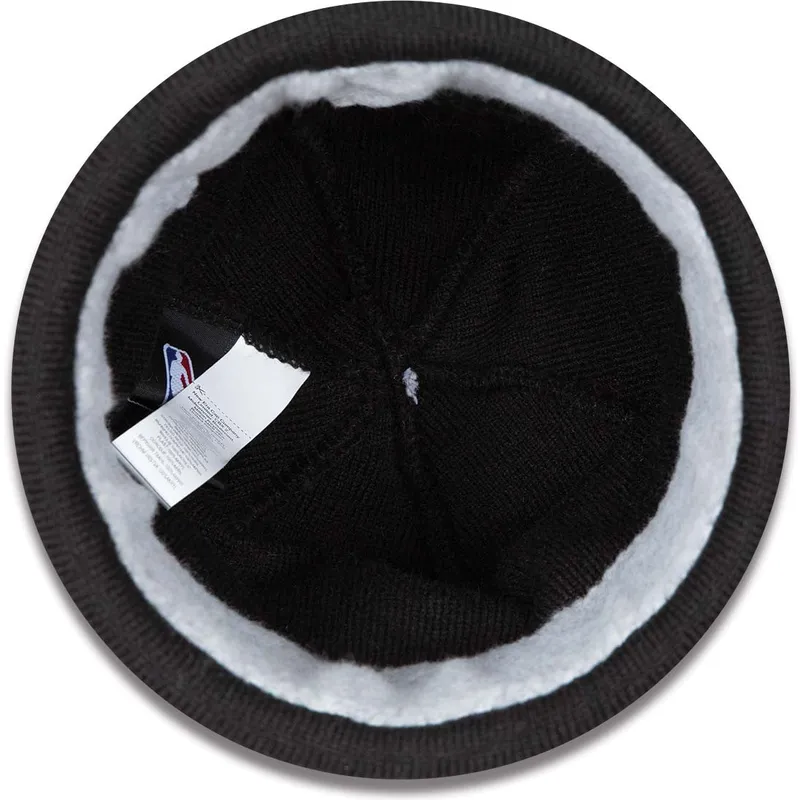 czapki-pompon-czarny-cuff-jake-chicago-bulls-nba-new-era czapki-pompon-czarny-cuff-jake-chicago-bulls-nba-new-era