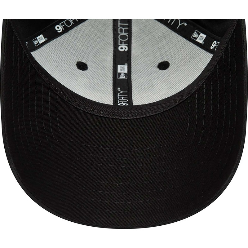 new-era-curved-brim-9forty-print-infill-chicago-bulls-nba-black-adjustable-cap