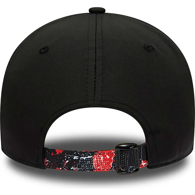 czapki-curva-czarny-tasma-regulowana-9forty-print-infill-chicago-bulls-nba-new-era