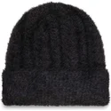 czarna-damska-czapka-fluffy-marki-new-era
