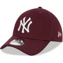 czapki-curva-czerwony-dopasowany-granate-39thirty-league-essential-new-york-yankees-mlb-new-era
