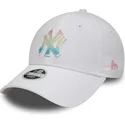czapki-curva-bialy-tasma-regulowana-multicolor-9forty-ombre-infill-new-york-yankees-mlb-new-era