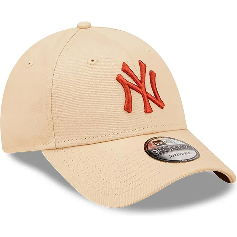 czapki-curva-bezowy-tasma-regulowana-marron-9forty-league-essential-new-york-yankees-mlb-new-era czapki-curva-bezowy-tasma-regulowana-marron-9forty-league-essential-new-york-yankees-mlb-new-era