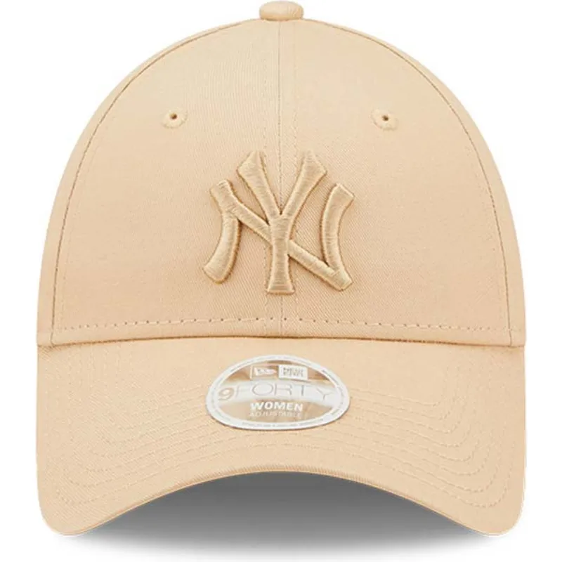 czapki-curva-bezowy-tasma-regulowana-9forty-league-essential-new-york-yankees-mlb-new-era