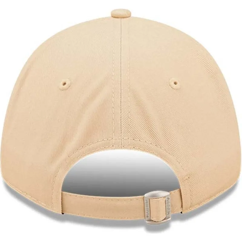 czapki-curva-bezowy-tasma-regulowana-9forty-league-essential-new-york-yankees-mlb-new-era