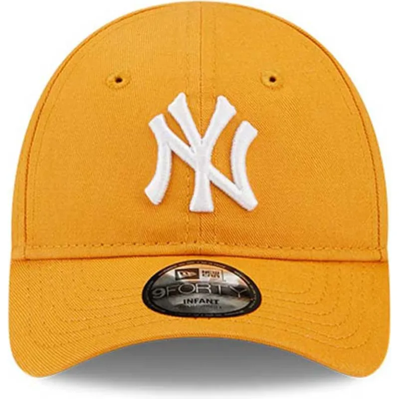czapki-curva-pomaranczowy-tasma-regulowana-dla-dziecka-pequeno-9forty-league-essential-new-york-yankees-mlb-new-era czapki-curva-pomaranczowy-tasma-regulowana-dla-dziecka-pequeno-9forty-league-essential-new-york-yankees-mlb-new-era