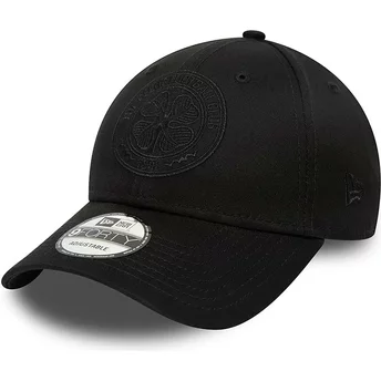 Regulowana czarna czapka z zakrzywionym daszkiem z czarnym logo Celtic Football Club Scottish Premiership 9FORTY od New Era