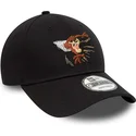 czarna-zakrzywiona-czapka-regulowana-9forty-z-diablem-tasmanskim-looney-tunes-od-new-era