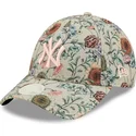 czapki-curva-bezowy-tasma-regulowana-9forty-all-over-print-floral-new-york-yankees-mlb-new-era