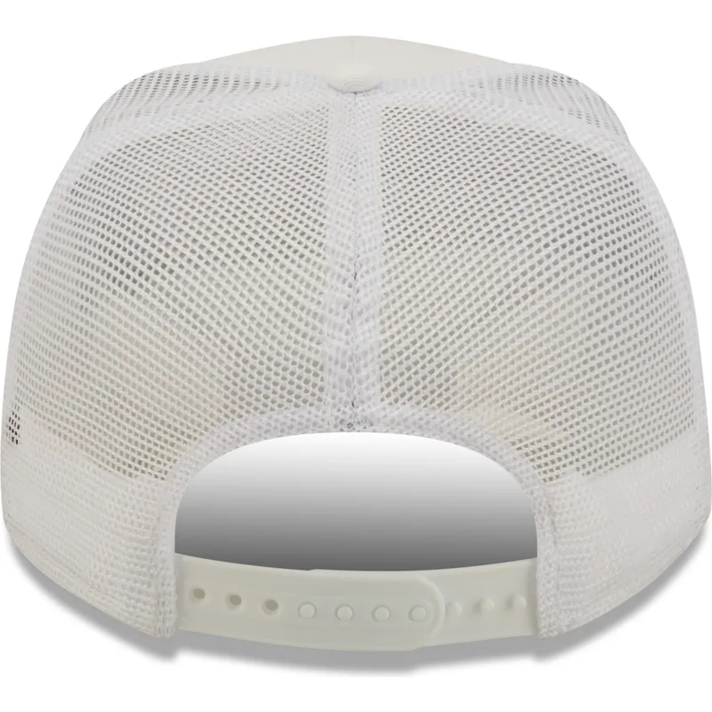 czapki-curva-bialy-snapback-a-frame-new-era czapki-curva-bialy-snapback-a-frame-new-era