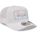 czapki-curva-bialy-snapback-a-frame-new-era
