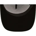 czapka-trucker-czarno-biala-z-pomaranczowym-logo-a-frame-seasonal-infill-new-york-yankees-mlb-od-new-era