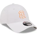czapki-curva-bialy-tasma-regulowana-9forty-neon-outline-new-york-yankees-mlb-new-era
