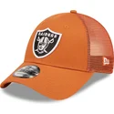czapki-curva-pomaranczowy-tasma-regulowana-a-frame-home-field-las-vegas-raiders-nfl-new-era