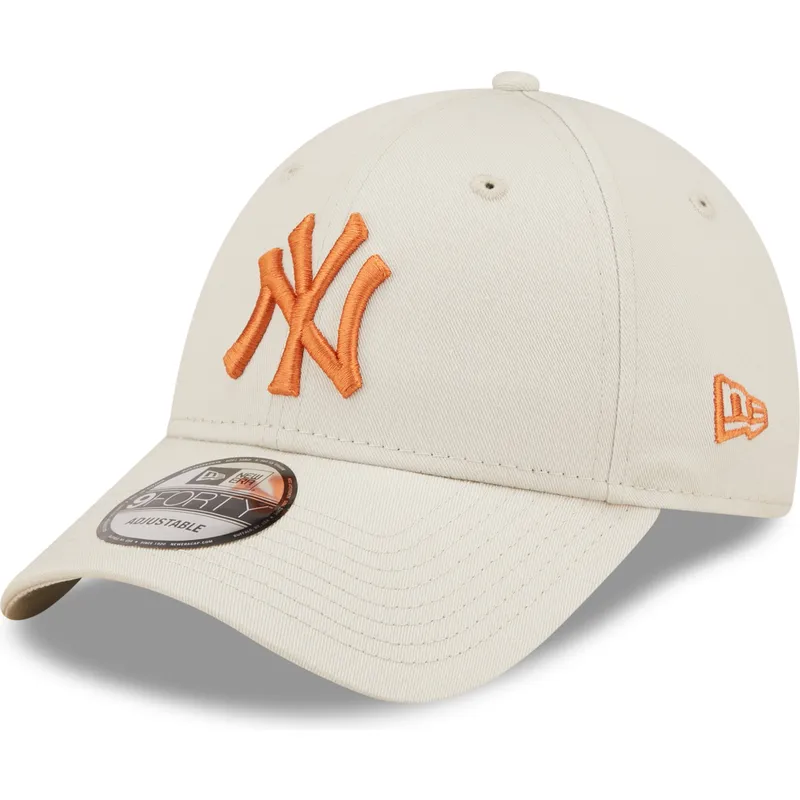 czapki-curva-bezowy-tasma-regulowana-9forty-league-essential-new-york-yankees-mlb-new-era