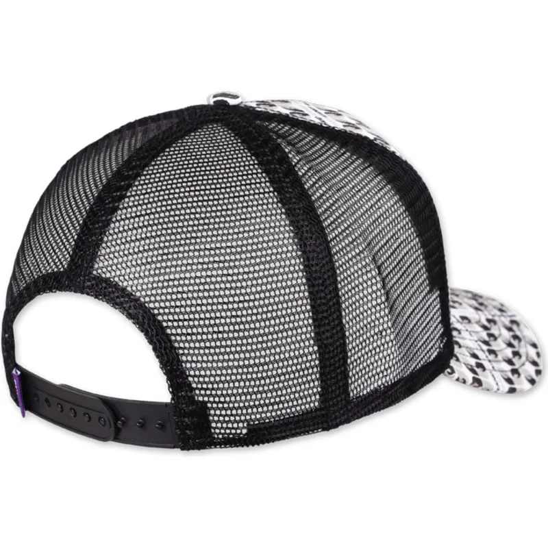 czapka-trucker-biala-i-czarna-take-a-hand-against-racism-hft-ioi-od-djinns